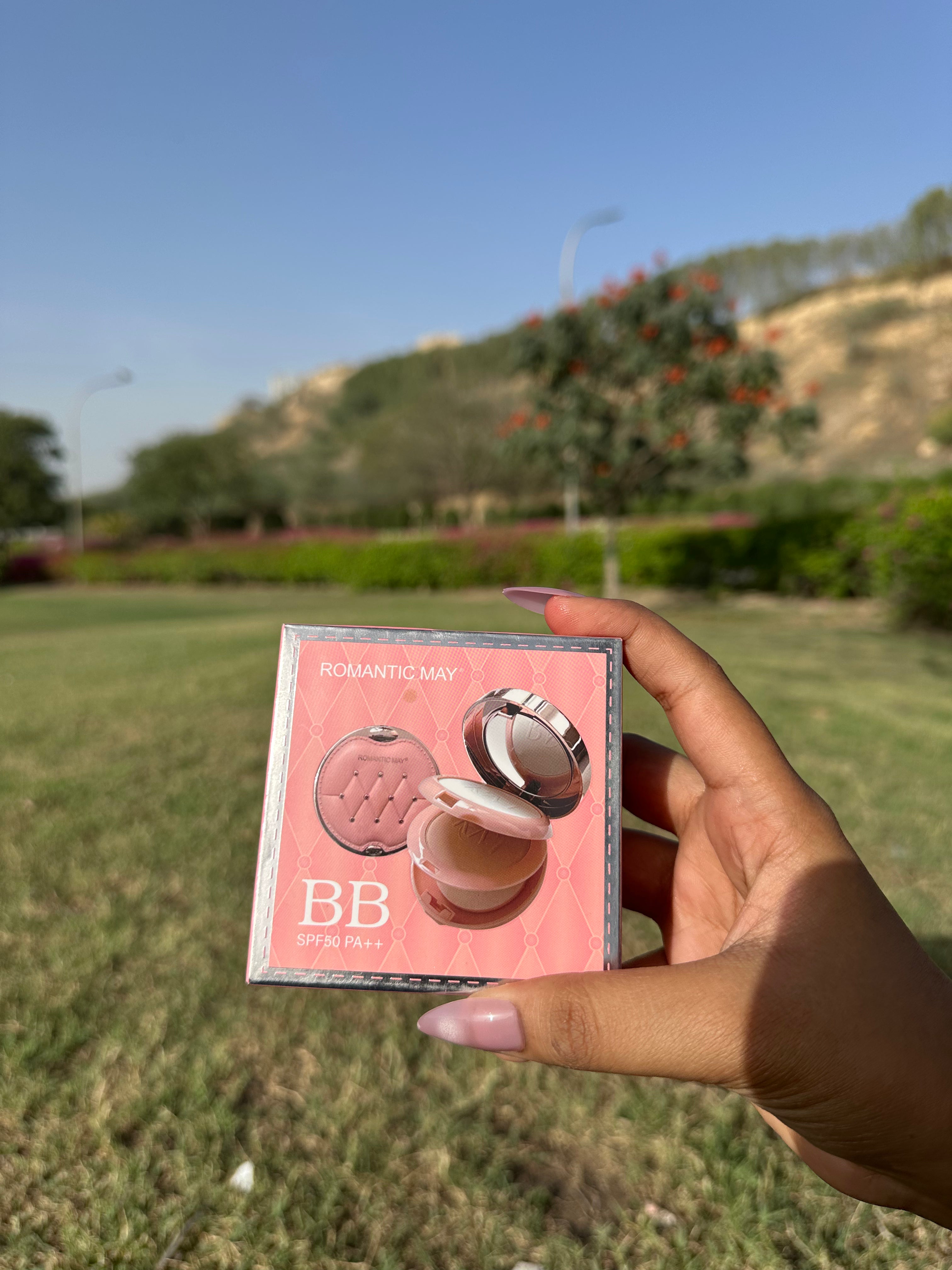 Romantic May’s BB Double Face Powder