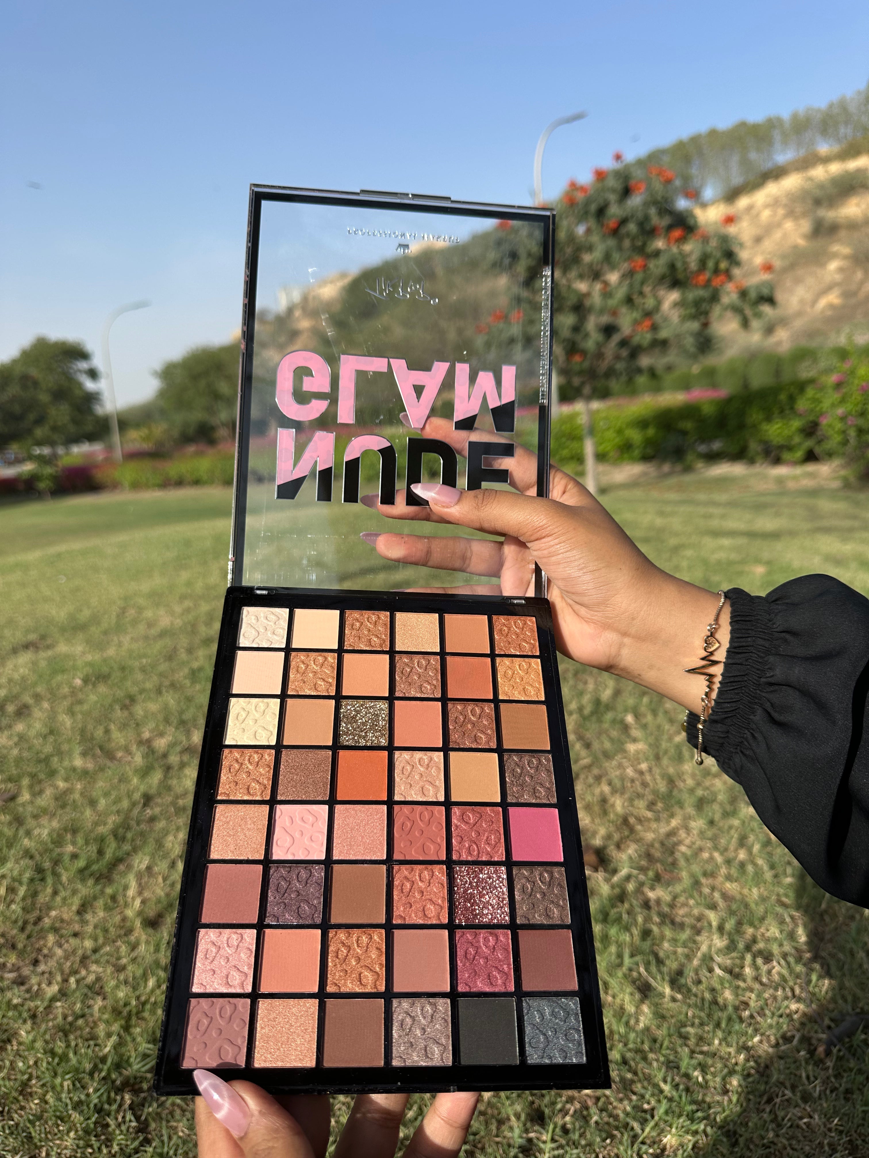 Nude Glam 48 Color Eyeshadow Makeup Palette