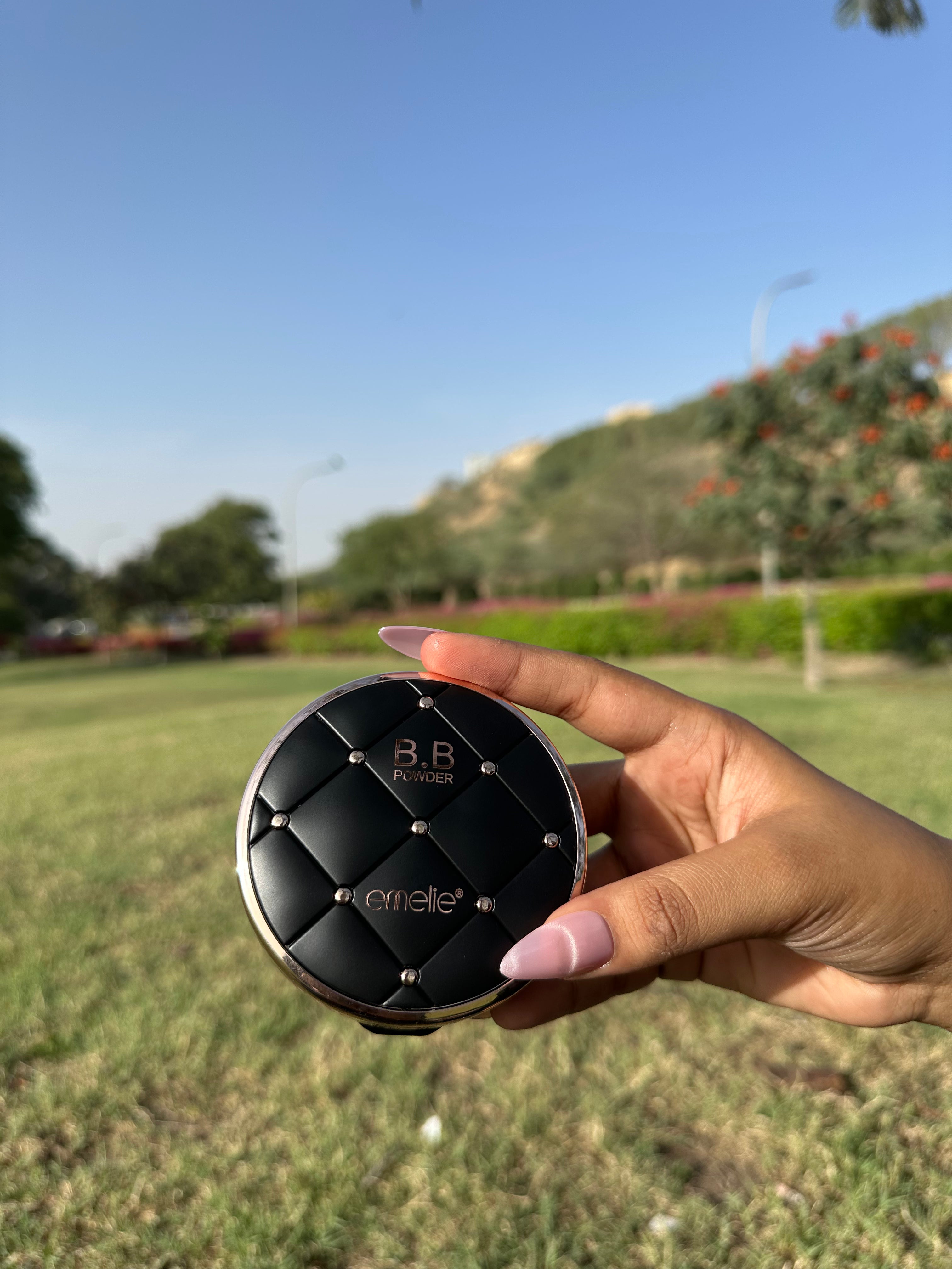 Emelie BB Water Proof Face Powder