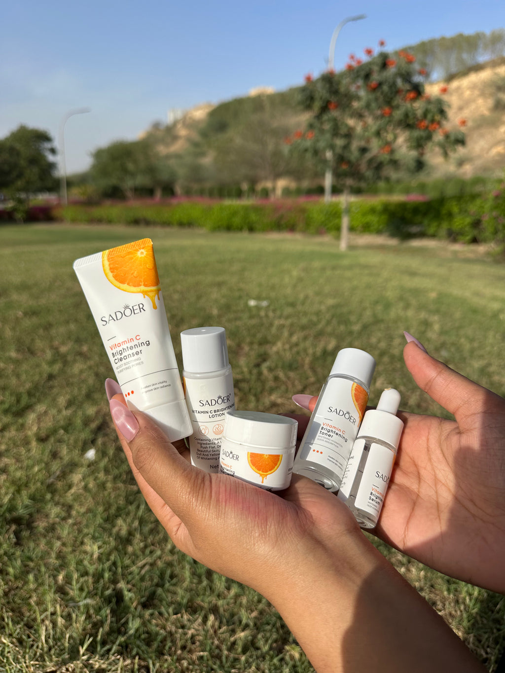 SADOER Vitamin C Brightening Whitening Travel Skincare Set – 5 Steps