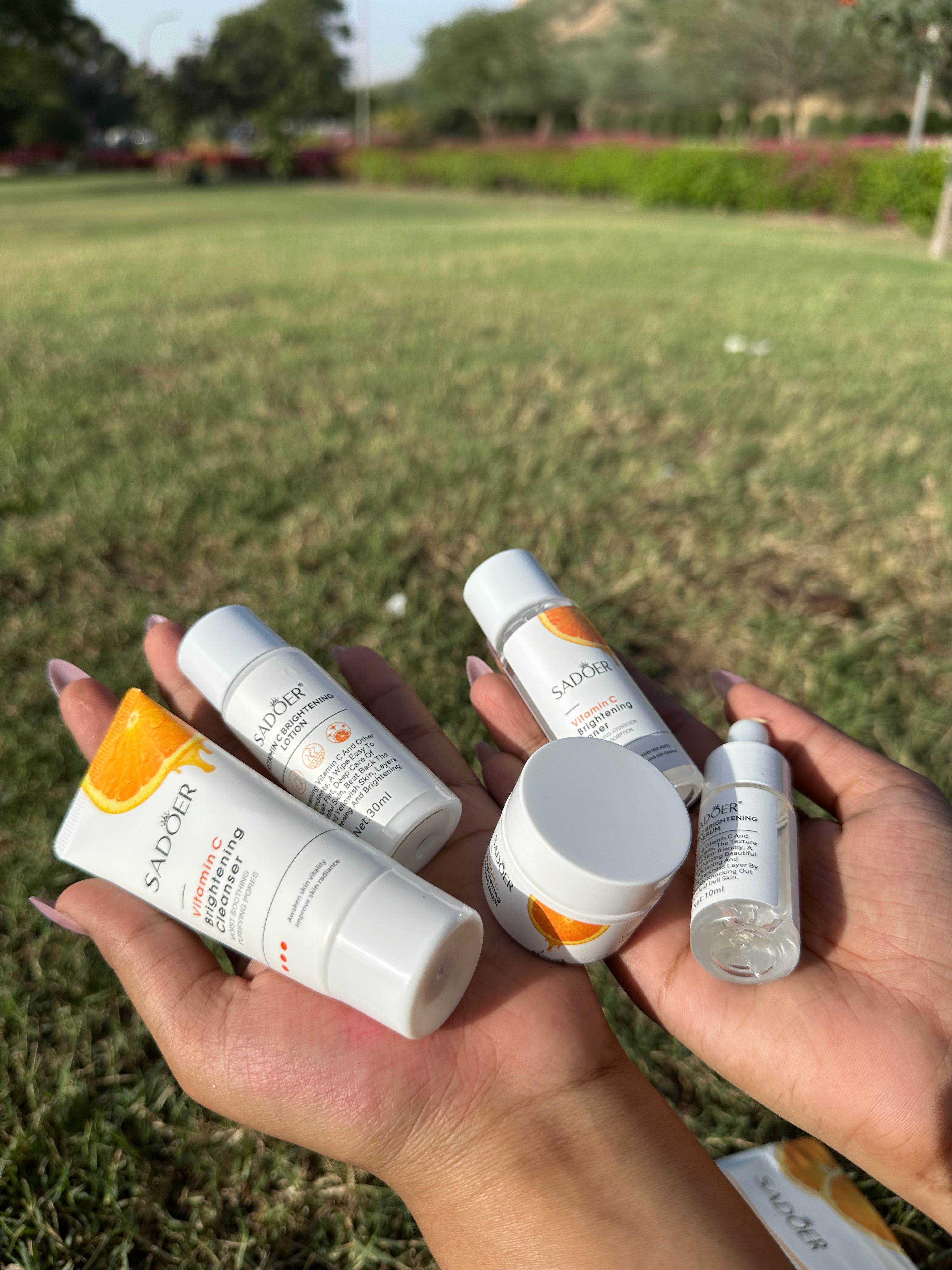 SADOER Vitamin C Brightening Whitening Travel Skincare Set – 5 Steps